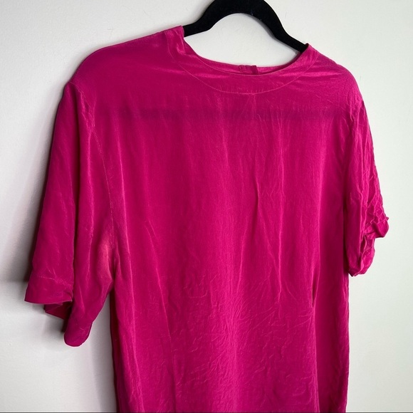 Vintage magenta short sleeve crew neck blouse size medium100% silk - Picture 3 of 6